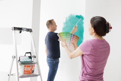 Farben, Lacke und Lasuren