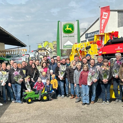 John Deere Traktorenübergabe