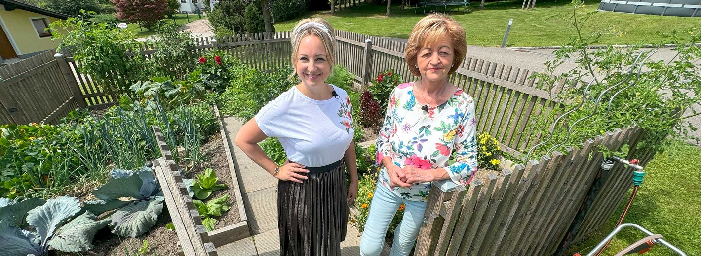 Lagerhaus Gartenstory Helene und Eva im Bauerngarten