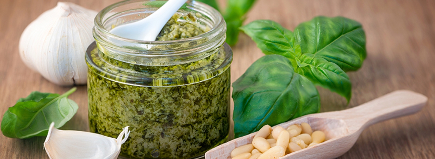 Basilikum Pesto