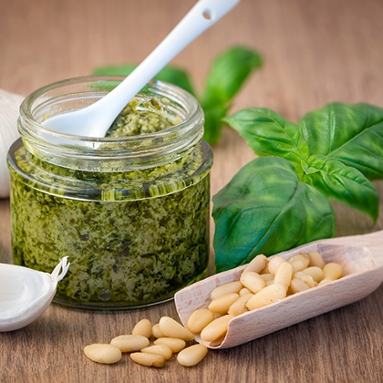 Basilikum Pesto